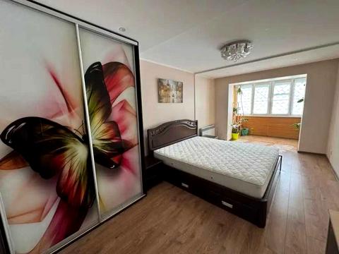 квартира по адресу Славы бульв., 8