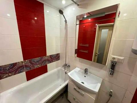 квартира по адресу Славы бульв., 8