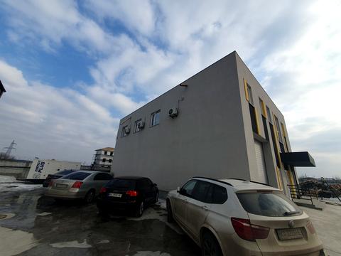 комерційна за адресою Соборна вул., 35