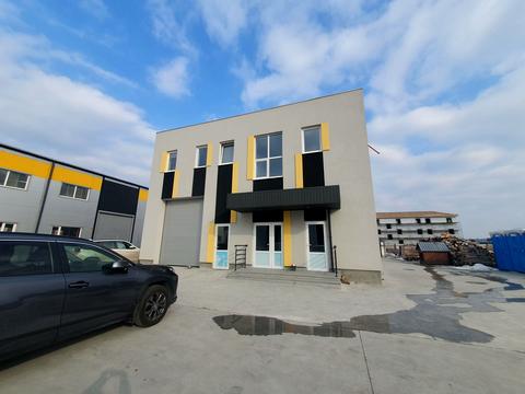 комерційна за адресою Соборна вул., 35