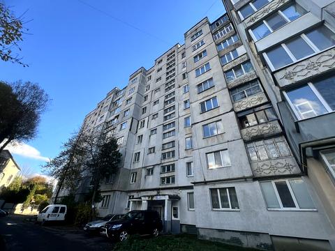 квартира за адресою Степана Бандери вул., 10/3