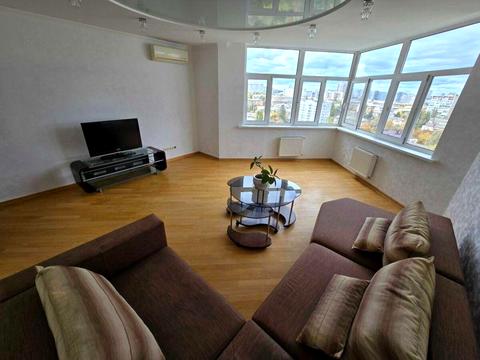 квартира за адресою Генерала Генадія Воробйова вул. (Курська), 13-Е