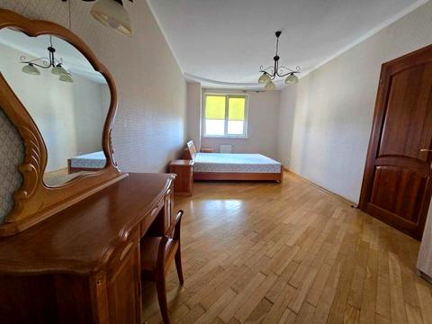 квартира за адресою Генерала Генадія Воробйова вул. (Курська), 13-Е