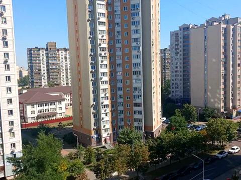 квартира за адресою Драгоманова вул., 2