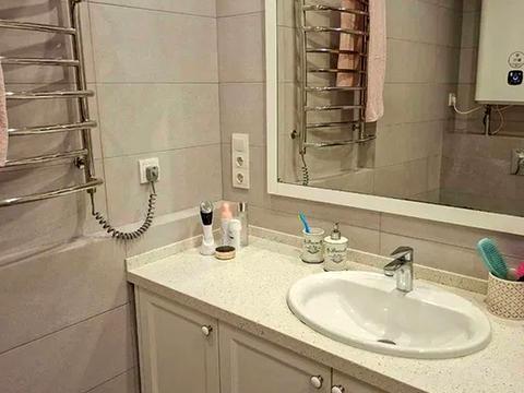 квартира за адресою Драгоманова вул., 2