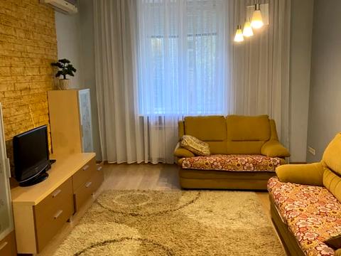 квартира по адресу Дмитрия Яворницкого просп. (Карла Маркса), 15