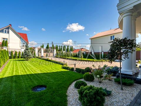 будинок за адресою Молодіжна вул.