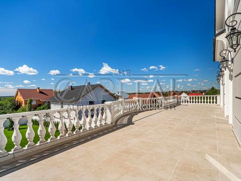 будинок за адресою Молодіжна вул.