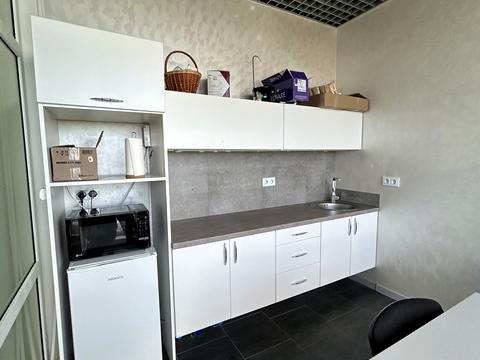 комерційна за адресою Поезії вул. (Грибоєдова), 15