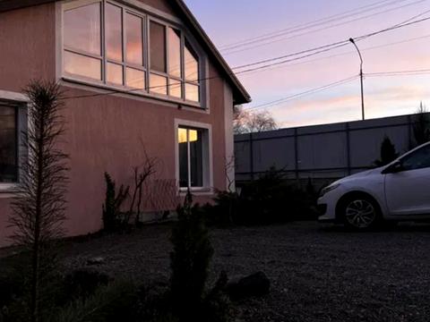 дом по адресу Свято Покровська