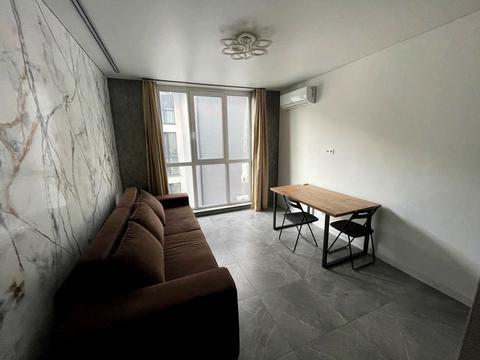 квартира за адресою Вишнева вул., 8