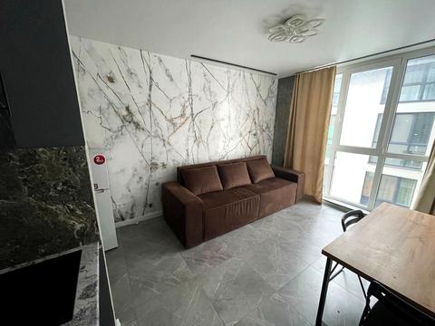 квартира за адресою Вишнева вул., 8