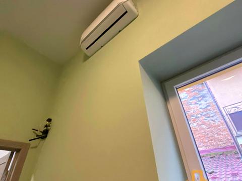 комерційна за адресою Корзо вул., 13/5