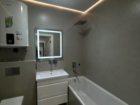 квартира по адресу Химиков ул., 28 к16-18