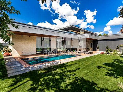 дом по адресу Печёрская ул.