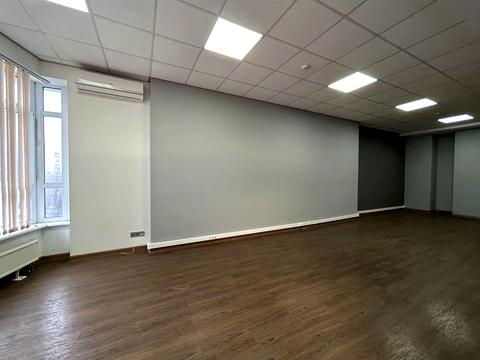 коммерческая по адресу Кловский спуск, 7