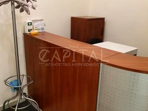 комерційна за адресою Шовковична вул., 13/2