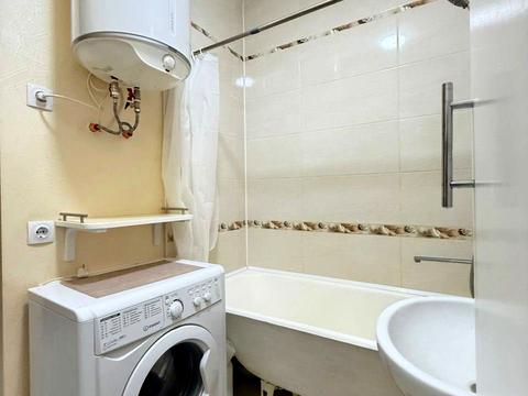 квартира за адресою Верховної Ради бульв., 31-А