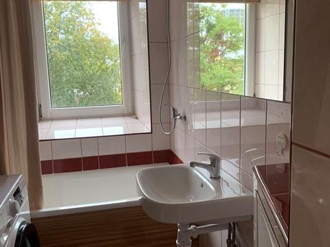 квартира по адресу Лисенка ул., 4-Б