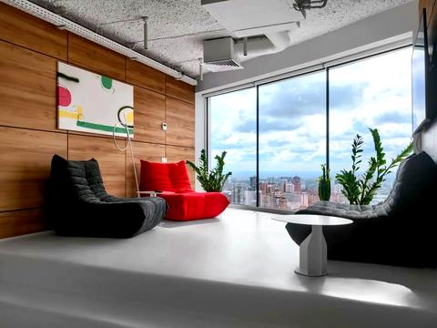 коммерческая по адресу Кловский спуск, 7