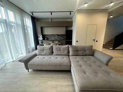 будинок за адресою Абрикосова вул.