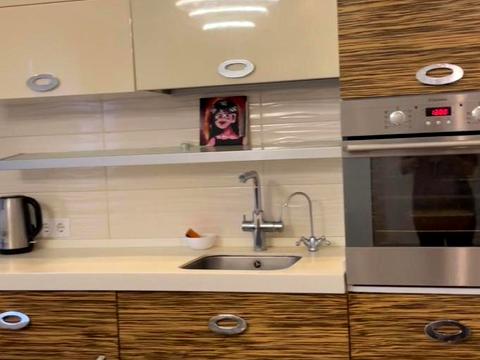 квартира за адресою Яблунева вул., 8