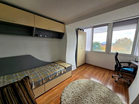 квартира за адресою Росвигівська вул., 21