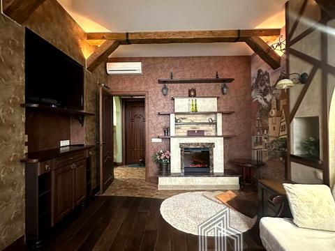 квартира за адресою Дмитрівська вул., 80