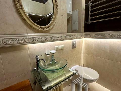 квартира за адресою Дмитрівська вул., 80