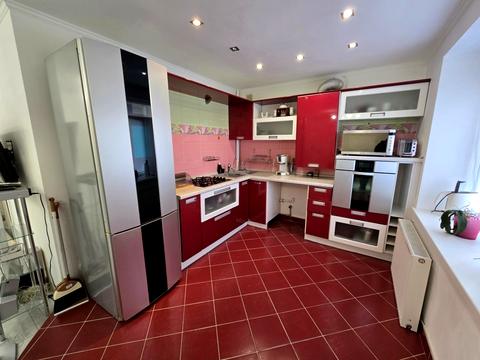 квартира за адресою Росвигівська вул., 21