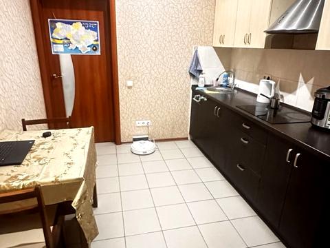 квартира по адресу Николая Михновского бульв. (Дружбы Народов), 14-16