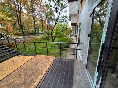 коммерческая по адресу Перемишльська ул. (Червонопільська), 1-Б