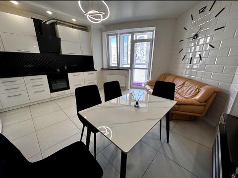 квартира по адресу Лазурная ул., 5/13