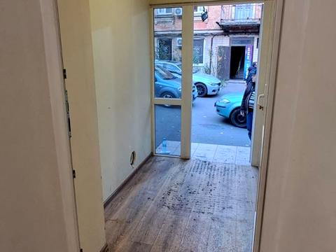 коммерческая по адресу Крещатик ул., 46-А