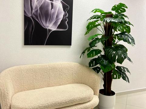 коммерческая по адресу 8 Березня ул., 22