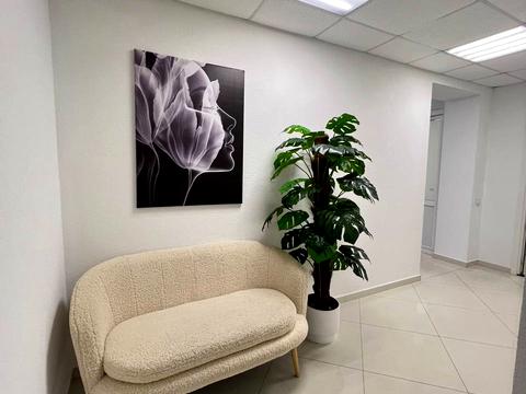 коммерческая по адресу 8 Березня ул., 22