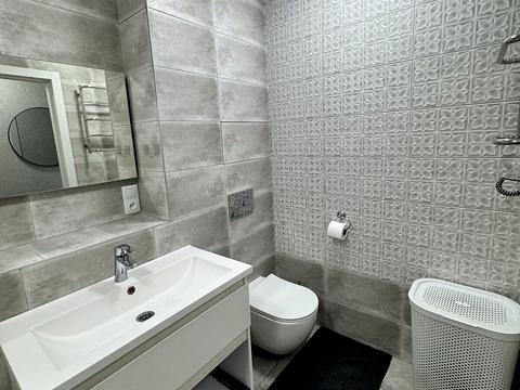 квартира по адресу Набережная ул., 11