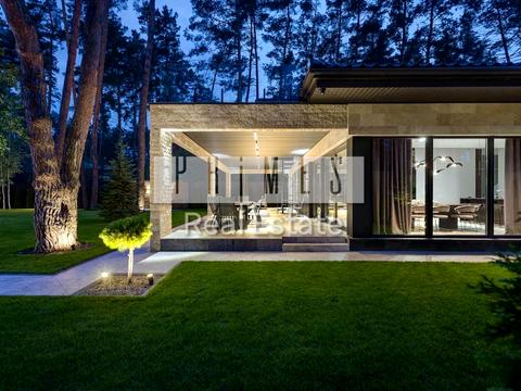 дом по адресу Плютовская ул.