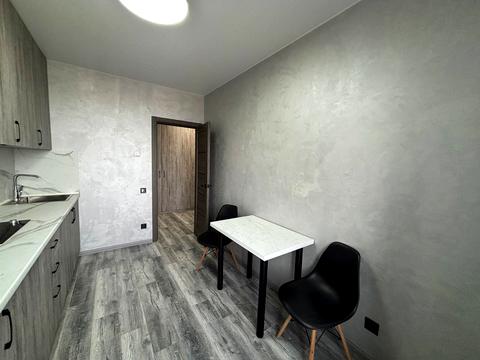 квартира за адресою Мольєра вул., 77