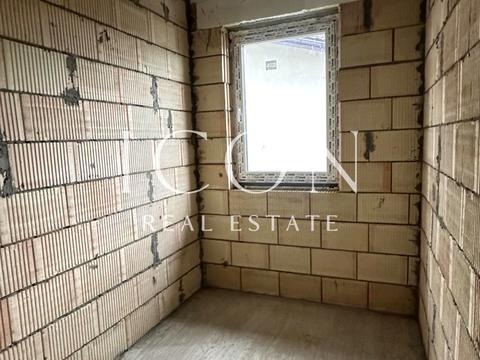 будинок за адресою Зоряна вул.