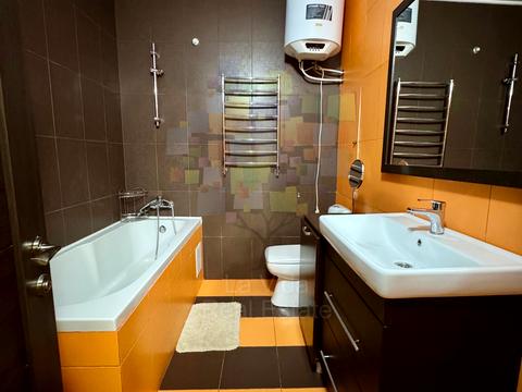 квартира за адресою Ревуцького вул., 9