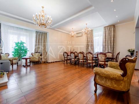 будинок за адресою Депутатська вул., 7