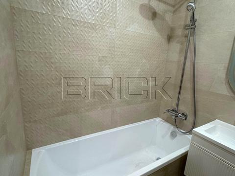 квартира за адресою Набережно-Рибальська вул., 27