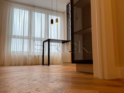 квартира за адресою Набережно-Рибальська вул., 27