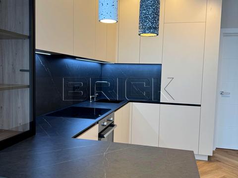 квартира за адресою Набережно-Рибальська вул., 27