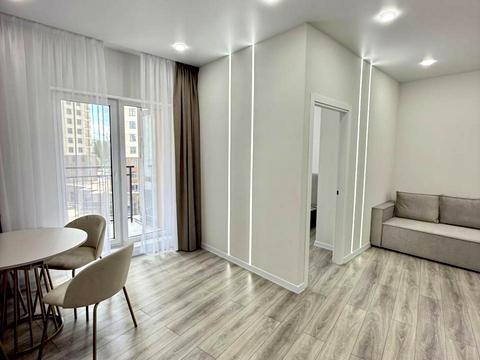 квартира по адресу Краснова ул., 1-В