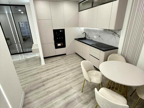 квартира по адресу Краснова ул., 1-В