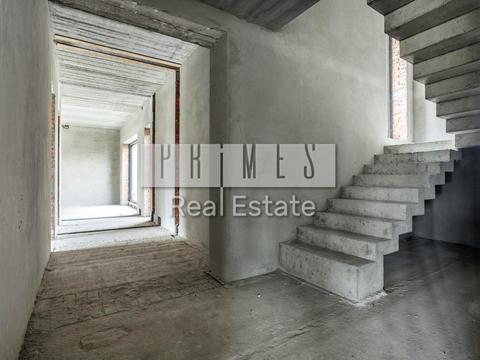 будинок за адресою Щаслива, 1