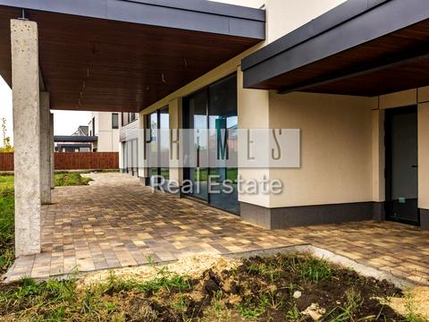 будинок за адресою Щаслива, 1