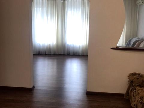 квартира за адресою Кирилівська вул. (Фрунзе), 14/18